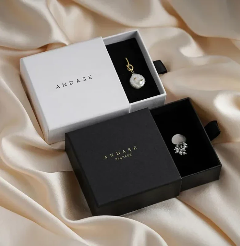 Custom Rigid Hinged Lid  Boxes