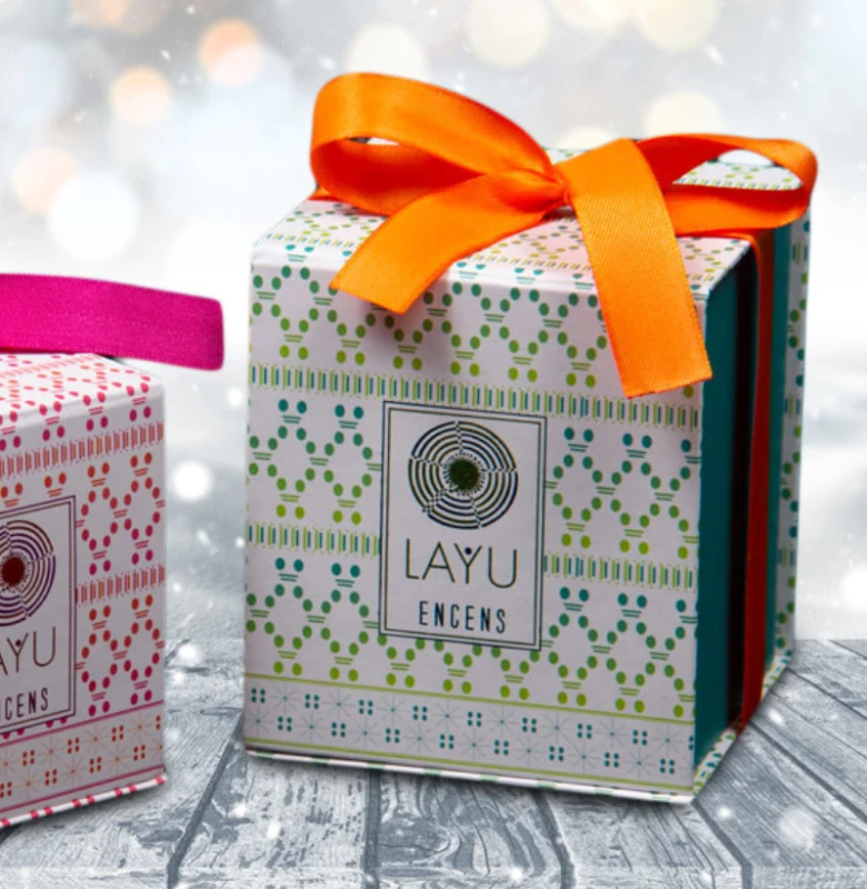 Custom Gift Packaging Boxes