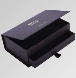 Custom Folding Packaging Boxes