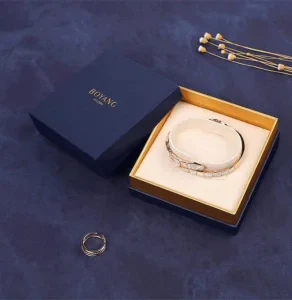 Custom Bracelet Packaging Boxes